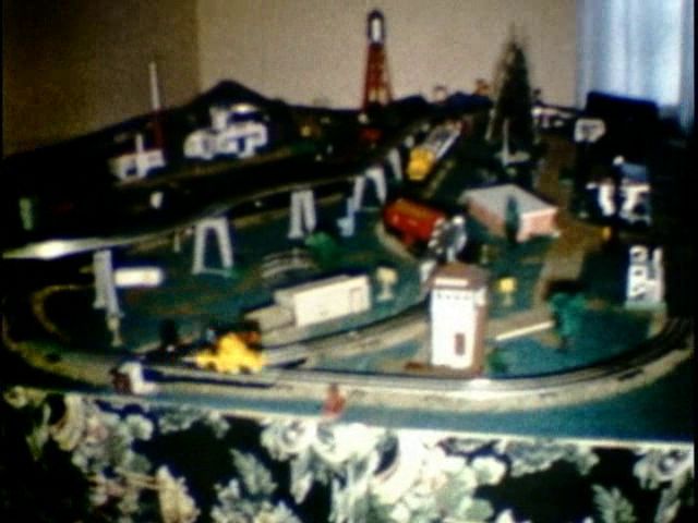 Mark DiVecchio's O-Gauge Train Layouts